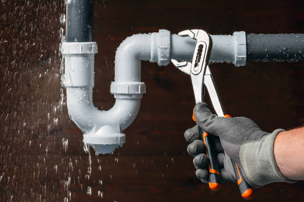 Professional Leak Detection technician working in Rockbridge, OH